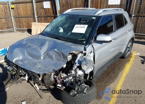 2020 Hyundai Venue Sel from USA, damaged, VIN KMHRC8A32LU015002